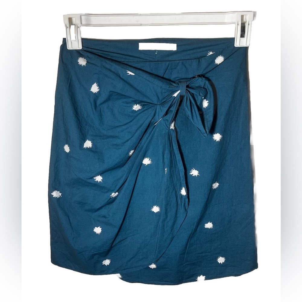 Creatures of Comfort The Saskia Skirt in Pom Pom Print Teal Size S